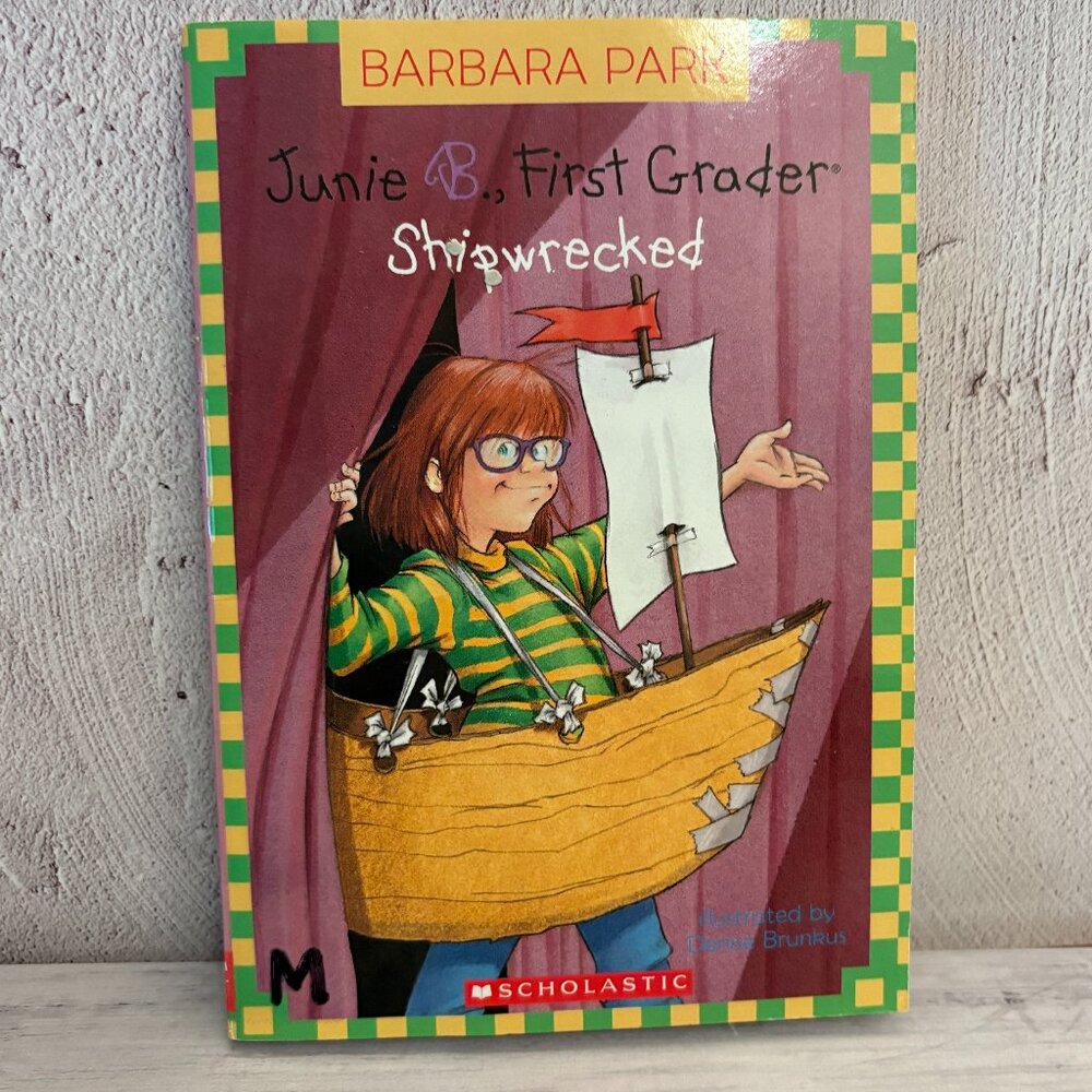 5 for $15📕Junie B. Jones First Grader Shipwrecked, Youth Book (SKU: 231MI)